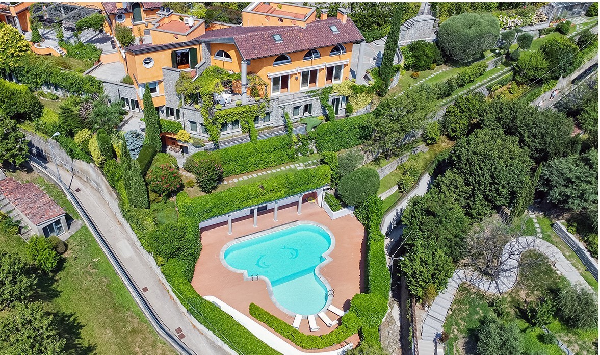 Villa on lake Como in Malgrate CSIReal Estate International Network