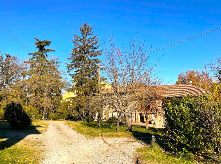 Villa storica sui colli di Piacenza