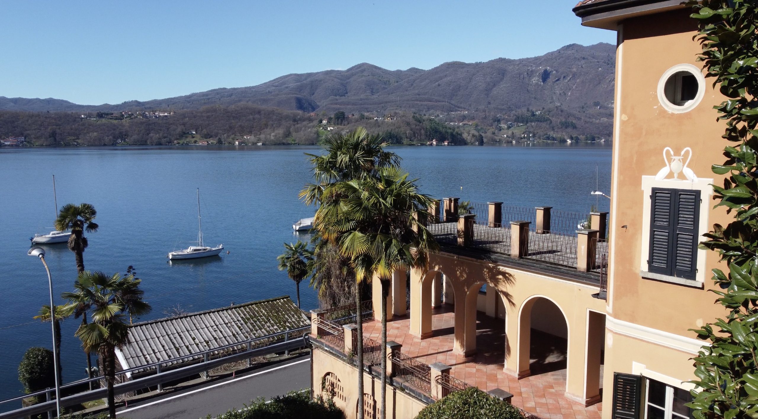 Villa lago d'Orta