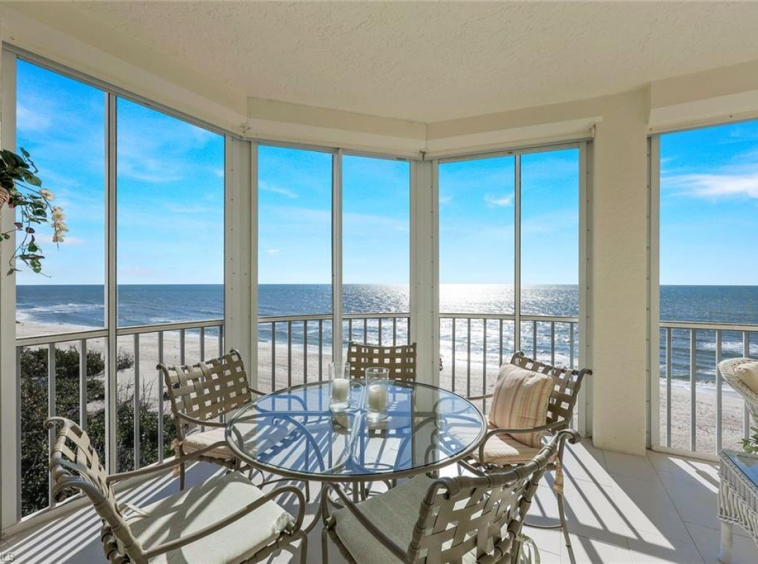 Apartment in Barefoot Beach Florida