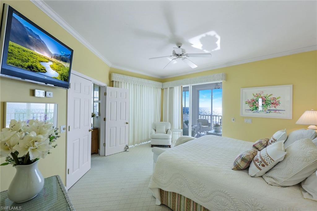 Apartment in Barefoot Beach Florida