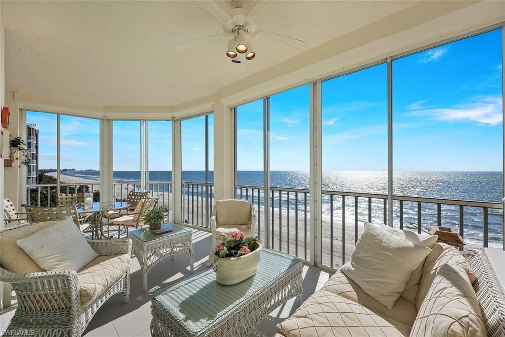 Apartment in Barefoot Beach Florida