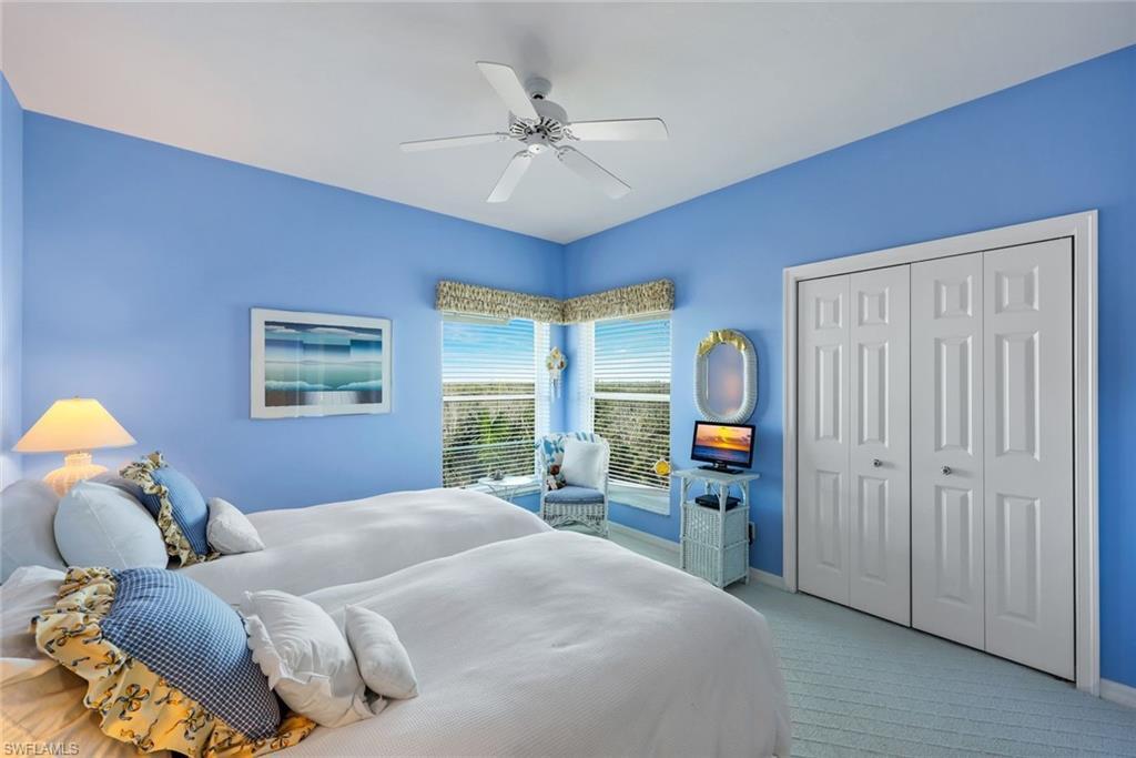 Apartment in Barefoot Beach Florida