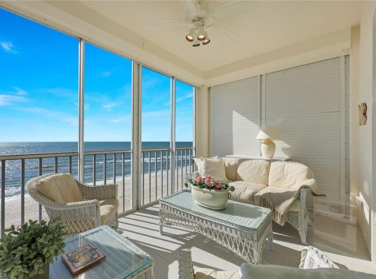 Apartment in Barefoot Beach Florida