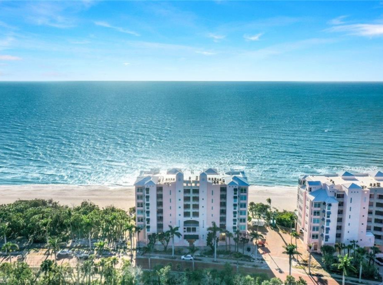 Apartment in Barefoot Beach Florida