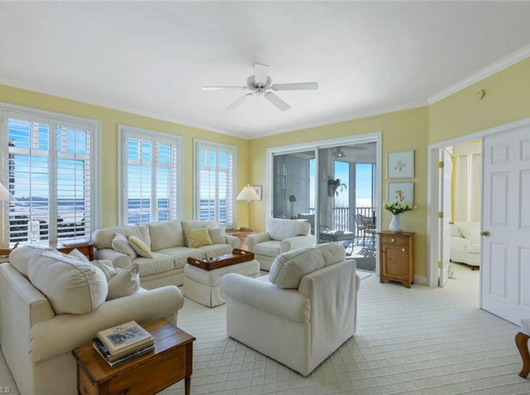 Apartment in Barefoot Beach Florida