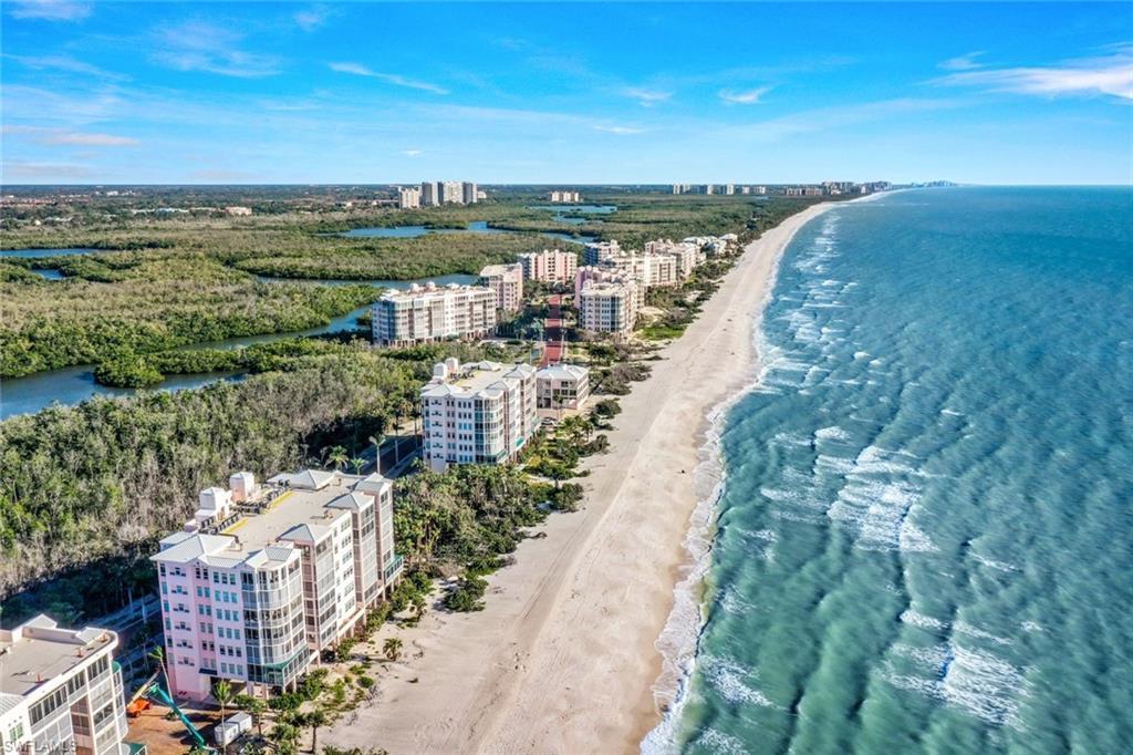 Apartment in Barefoot Beach Florida