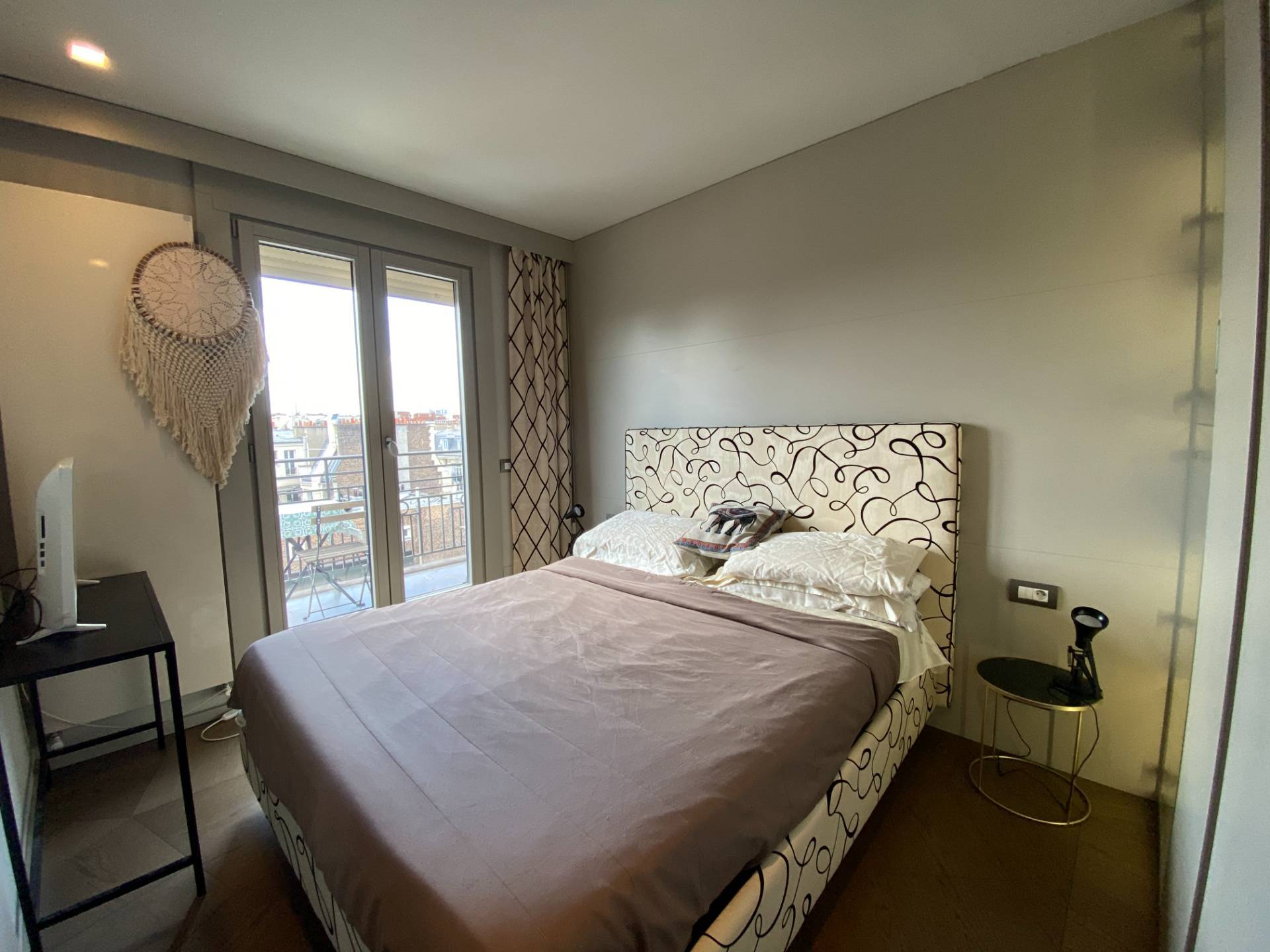 Bilocale a Parigi 20