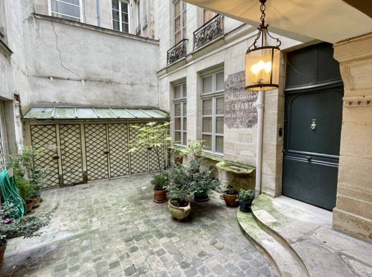 Trilocale a Parigi 27