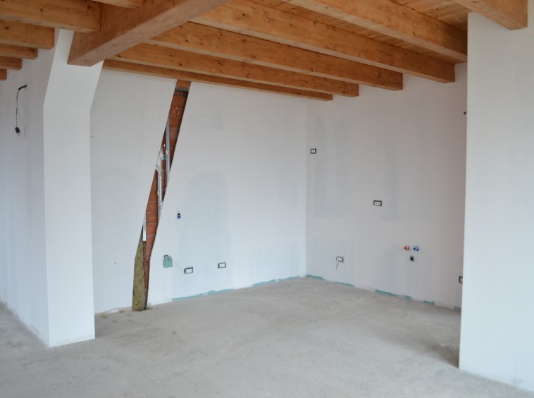 ITALIA - Villa di nuova costruzione a Varenna sul lago di Como