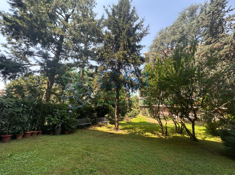ITALIA - Esclusivo quadrilocale a Milano zona Isola