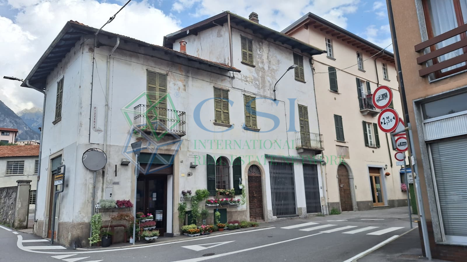 COMPLESSO RESIDENZIALE A MANDELLO IN ZONA CENTRALE 5